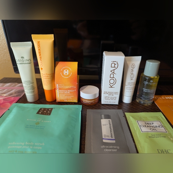 Tatcha, Ritual Cosmetics, Decorate, Rozuri, Germaine...Lot Samples - Picture 2 of 16